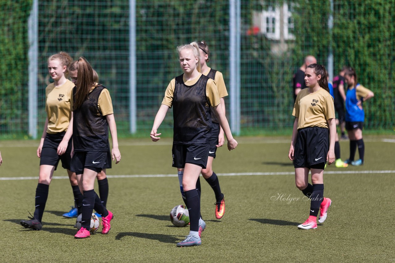 Bild 107 - B-Juniorinnen Pokalfinale SV Henstedt Ulzburg - SG Holstein Sued : 2:0